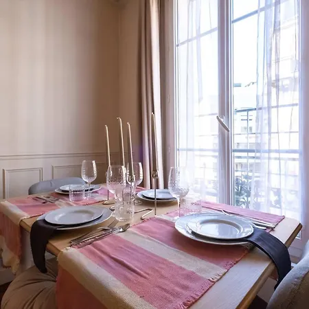 Charming Flat Sacre Coeur 아파트