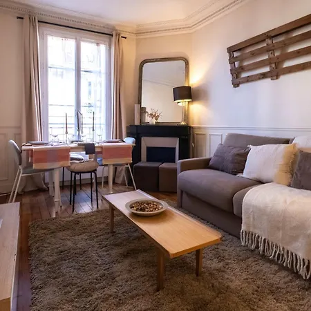 Charming Flat Sacre Coeur 아파트 *