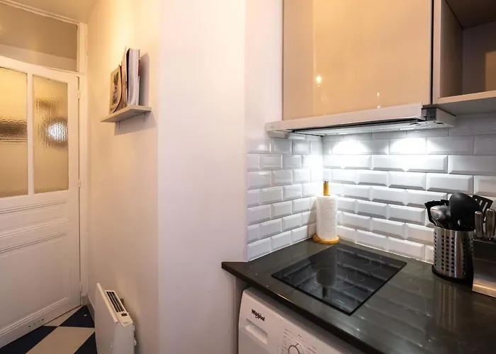 Charming Flat Sacre Coeur Paris